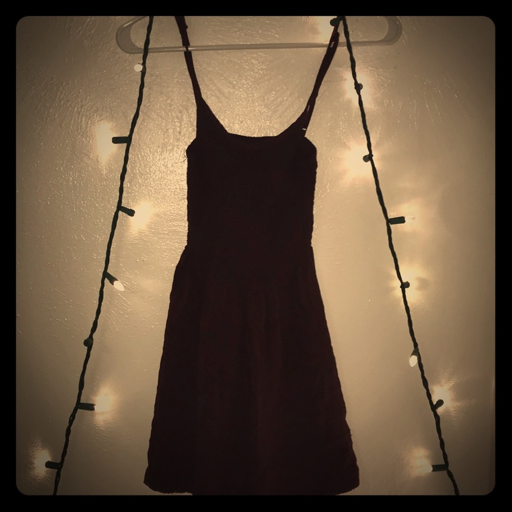 Mini maroon dress